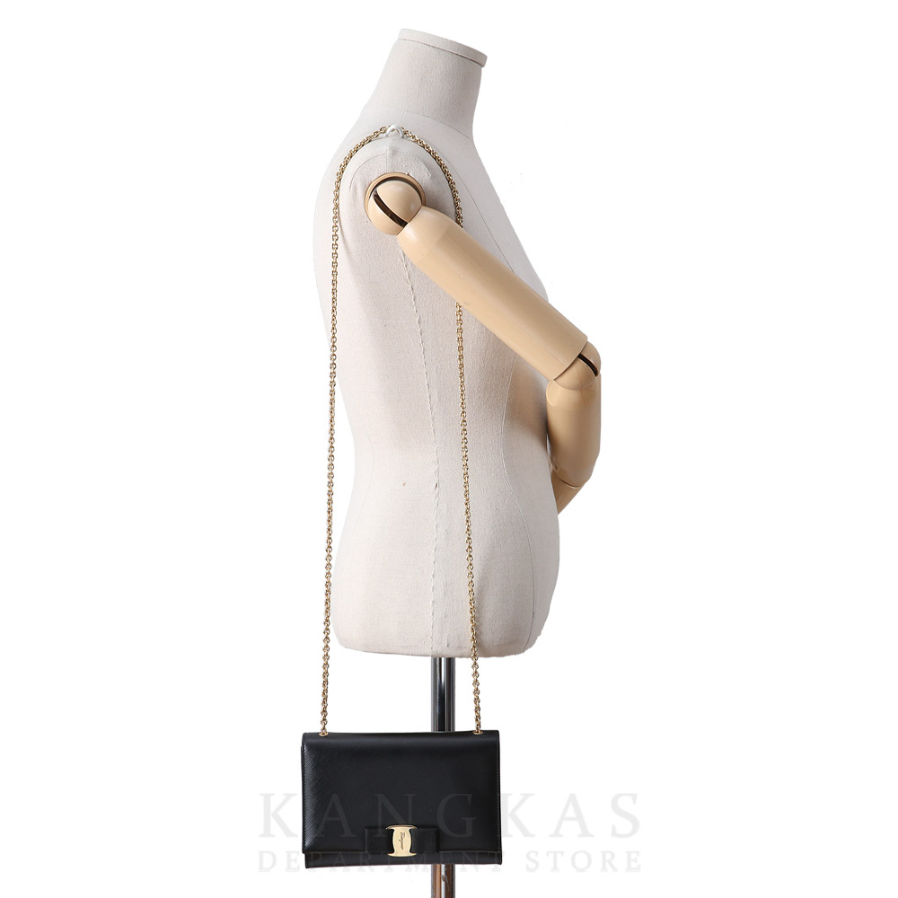 FERRAGAMO(USED)페레가모 바라리본 체인 숄더백